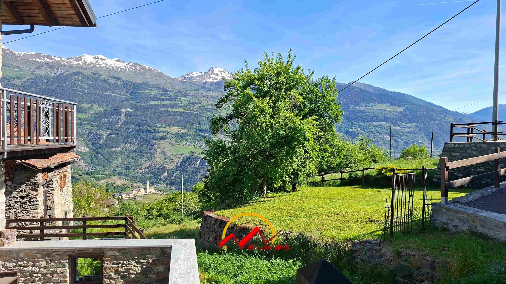 Immagine per Terratetto da ristrutturare + rustico e autorimessa