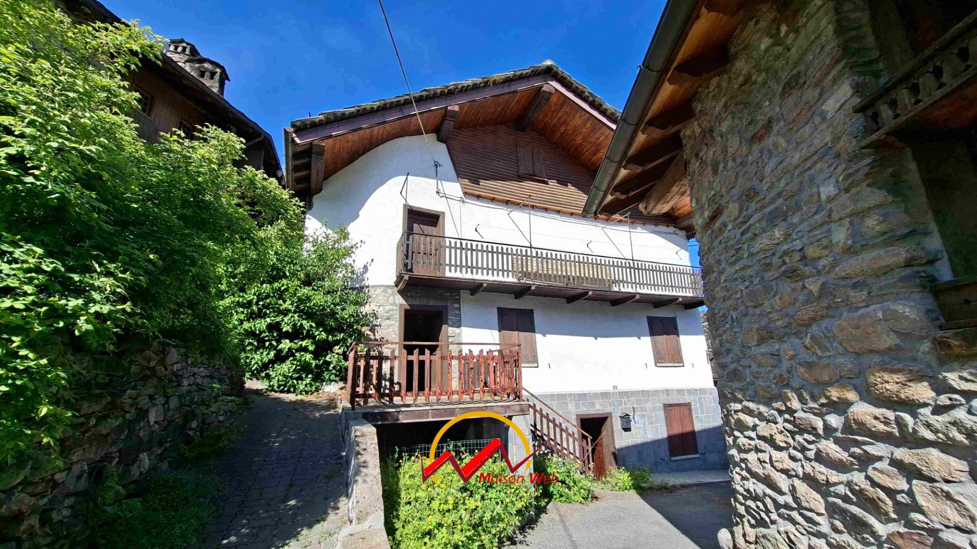 Immagine per Terratetto da ristrutturare + rustico e autorimessa